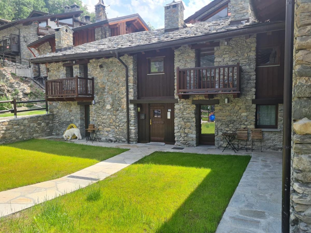 Cachettes Apartment Ла Сале Екстериор снимка