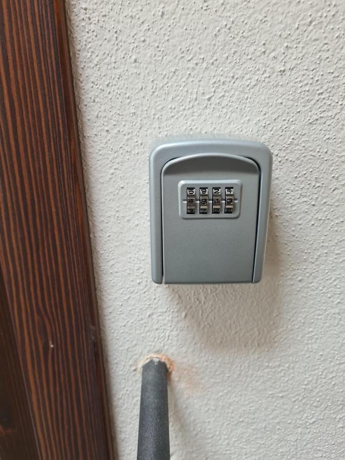 Cachettes Apartment Ла Сале Екстериор снимка