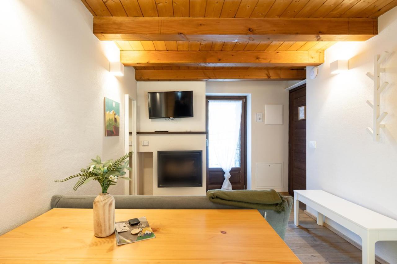 Cachettes Apartment Ла Сале Екстериор снимка